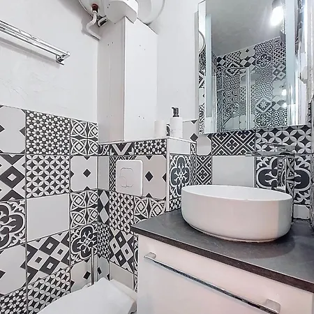 Gambetta By Interhome *